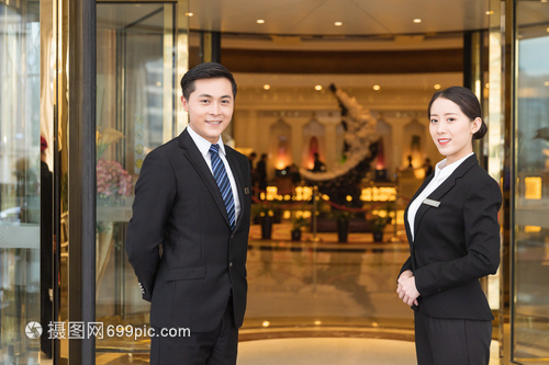 酒店管理服务人员接待形象与餐饮管理的综合关系