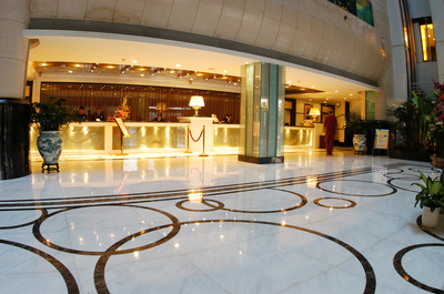 深圳市瑞驰酒店管理与餐饮管理的协同发展